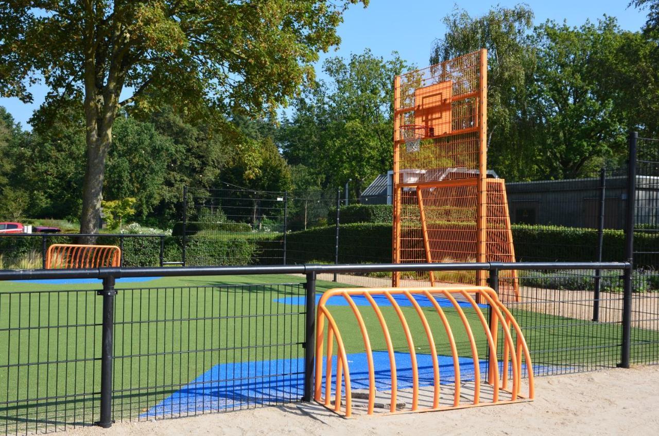 6 Persoons Bungalow Met Omheining Van De Tuin Vlakbij Walibi Villa Biddinghuizen Kültér fotó